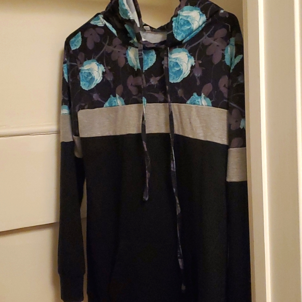 Three Color Hoodie